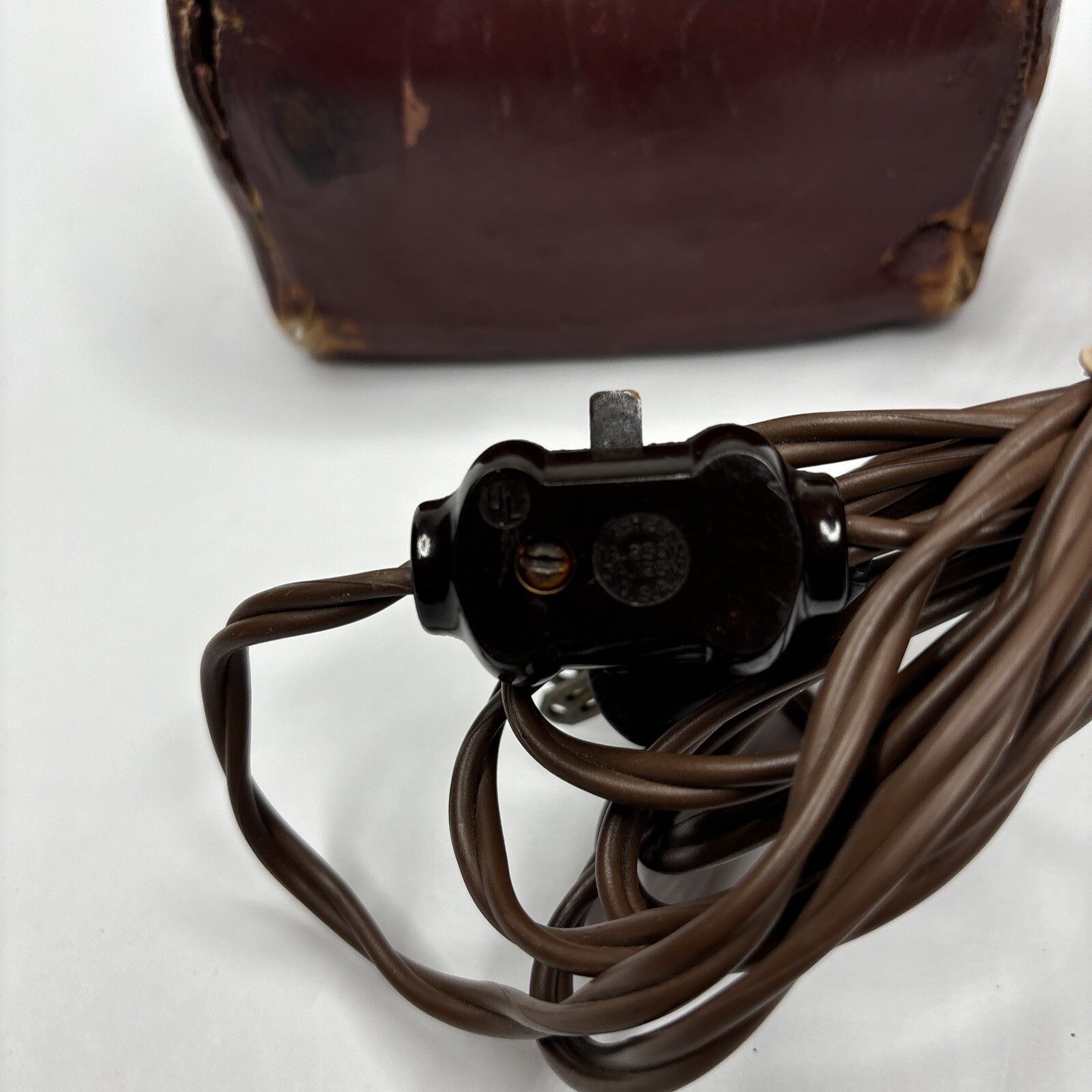 STIM-RO-LAXOR Vintage Leather Bound Plug In Massage Device Tested Works