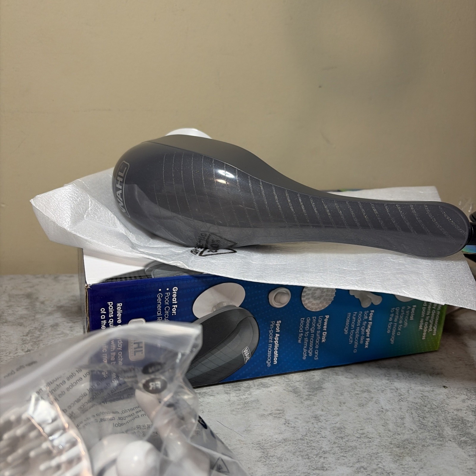 WAHL All Body Power Therapeutic 2-Speed Massager w/ 4 Attachment Heads 4120-600