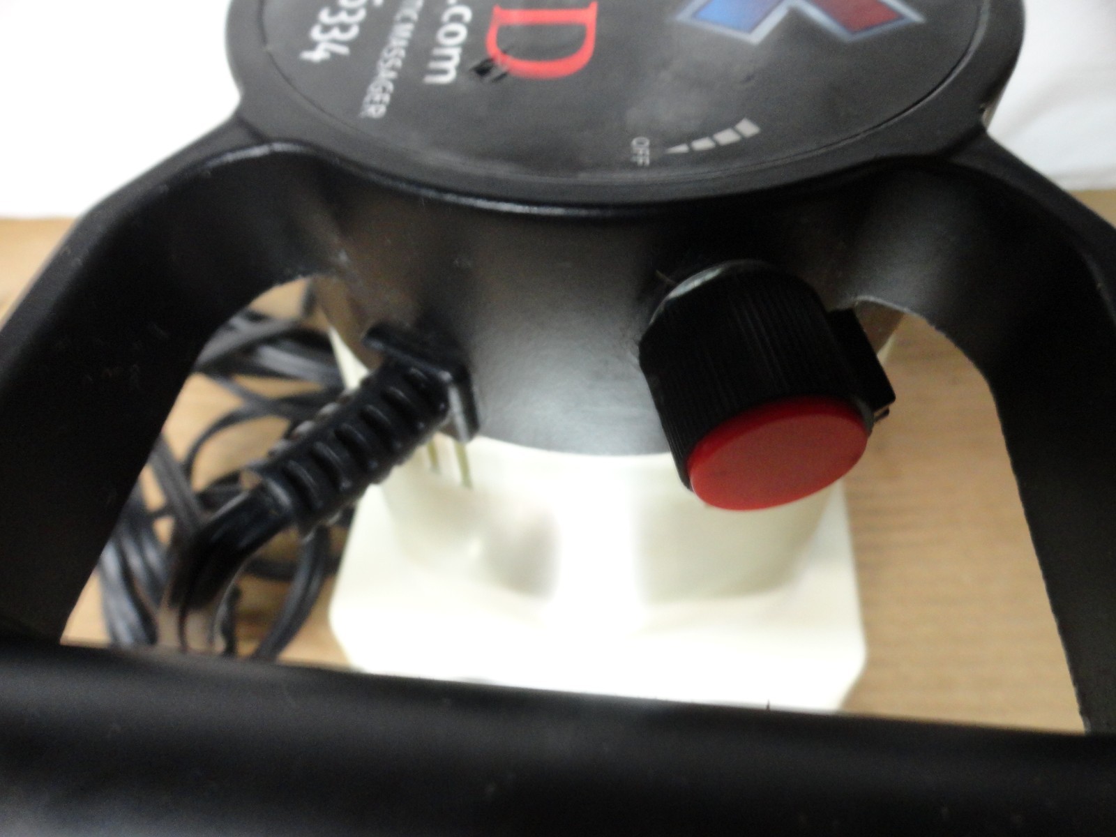 MED MASSAGER MODEL MMB05 DEEP TISSUE MASSAGER VARIABLE SPEEDS