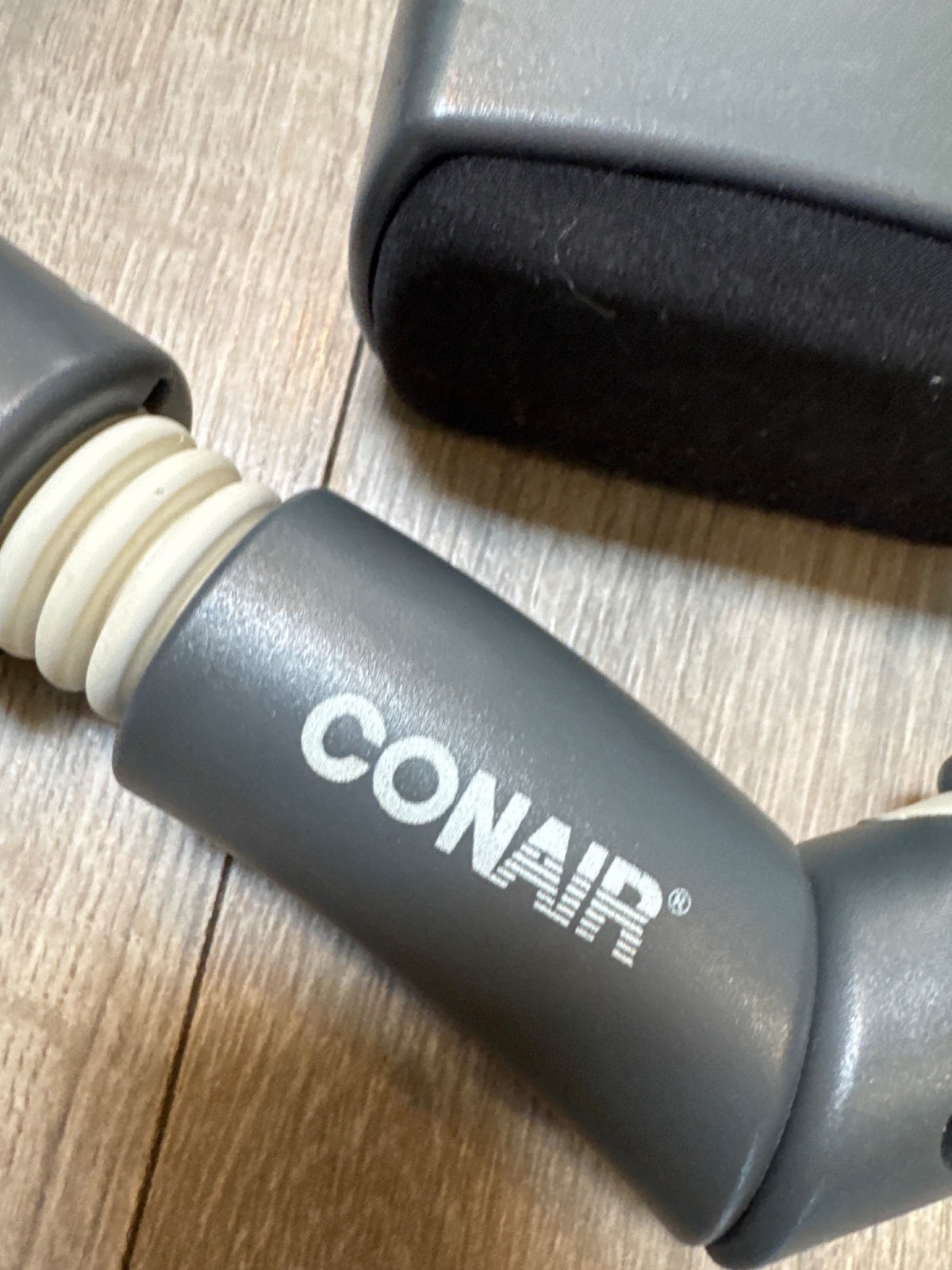 Conair Body Benefits Handheld Massager With Heat & Interchangeable Heads Model W