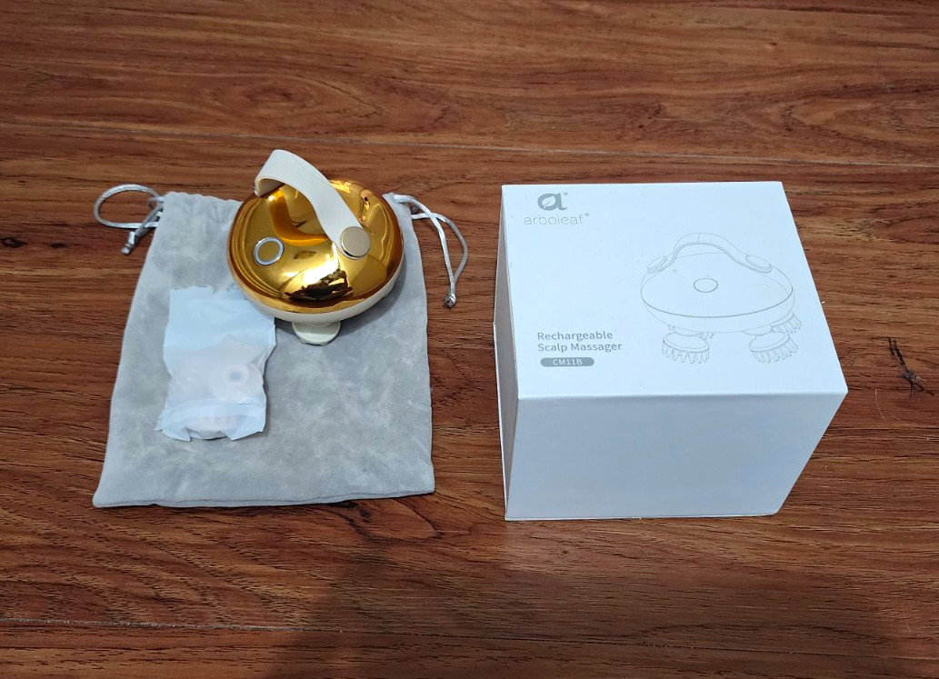 arboleaf Rechargeable Scalp Massager Kneading 4 Heads CM11B Gold/White