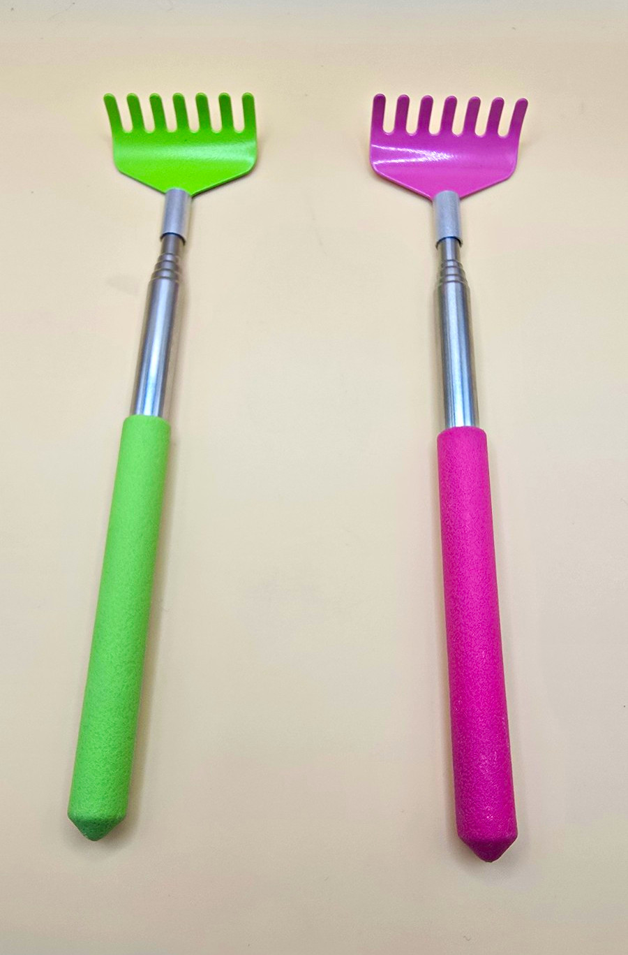 2 Pack Extendable Handheld Back Scratchers Green/Pink 23 in Plastic/Metal