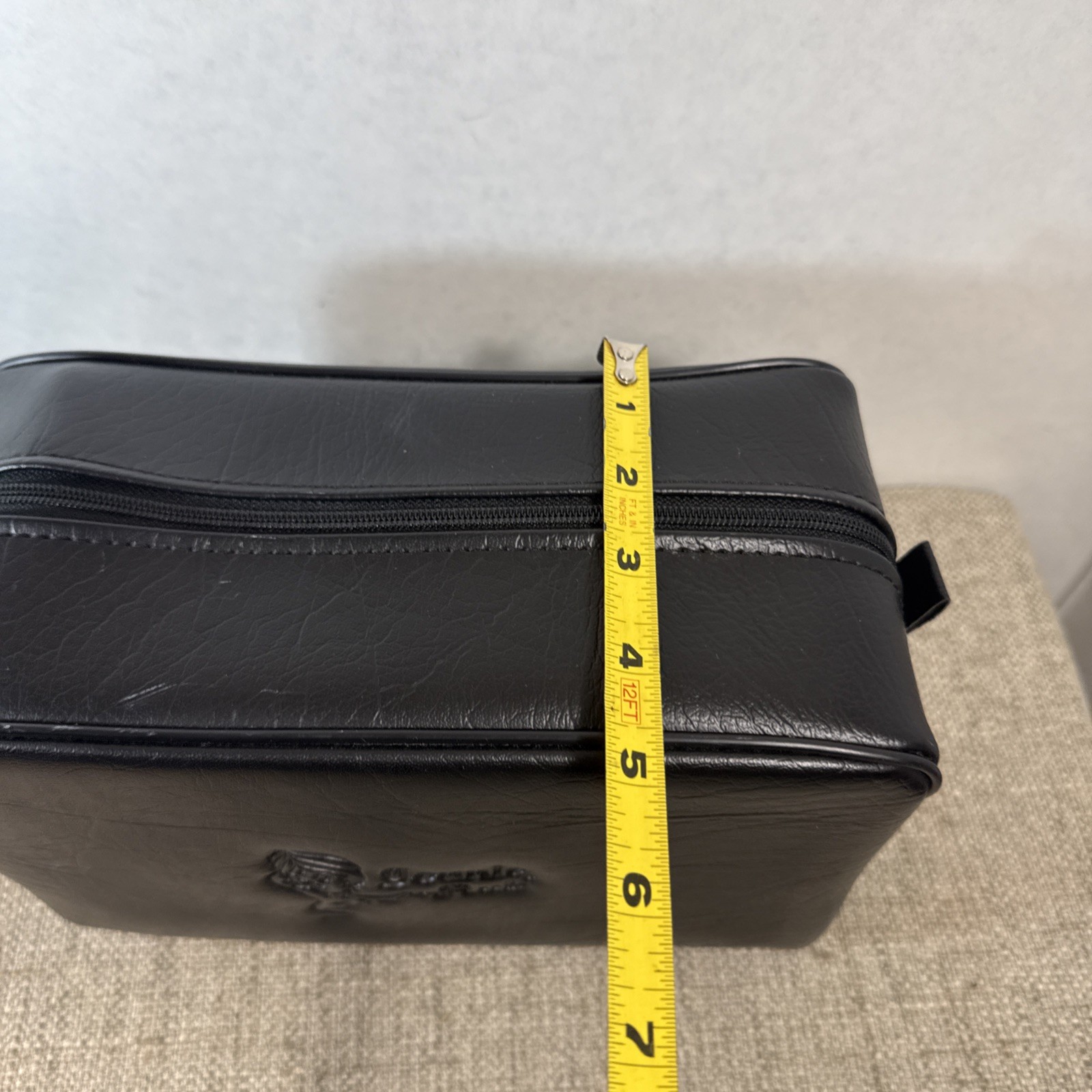 Morfam Geanie Rub M69-315A Deep Tissue Massager 120V With Cover and carry case