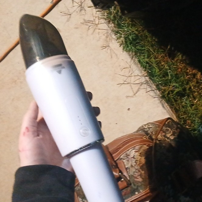 Rechargeable Cordless handheld vacuum