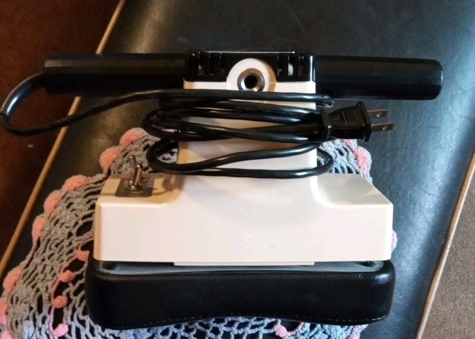 ACUVIBE Spa Model Hand Held 2 Speed Massager Vibrating Portable Electric Massage