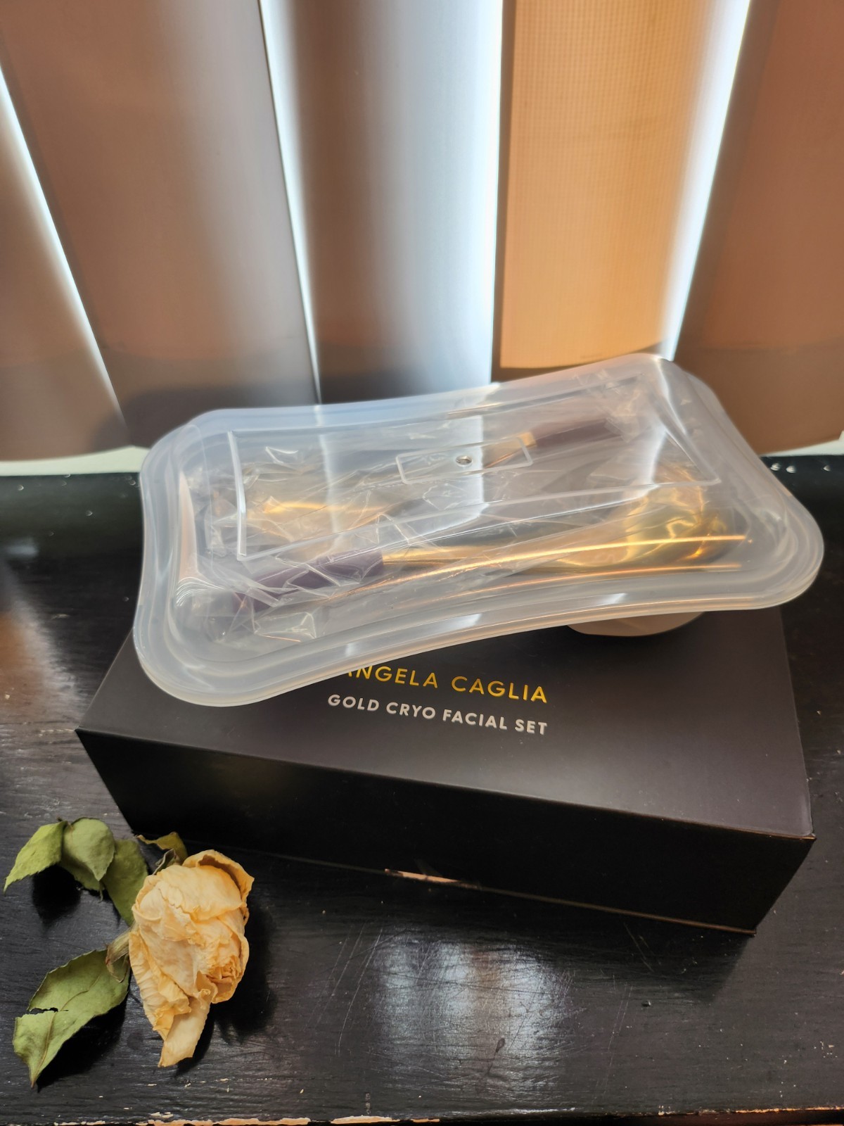 Angela Caglia Gold Cryo Facial Set Globes- New In Box