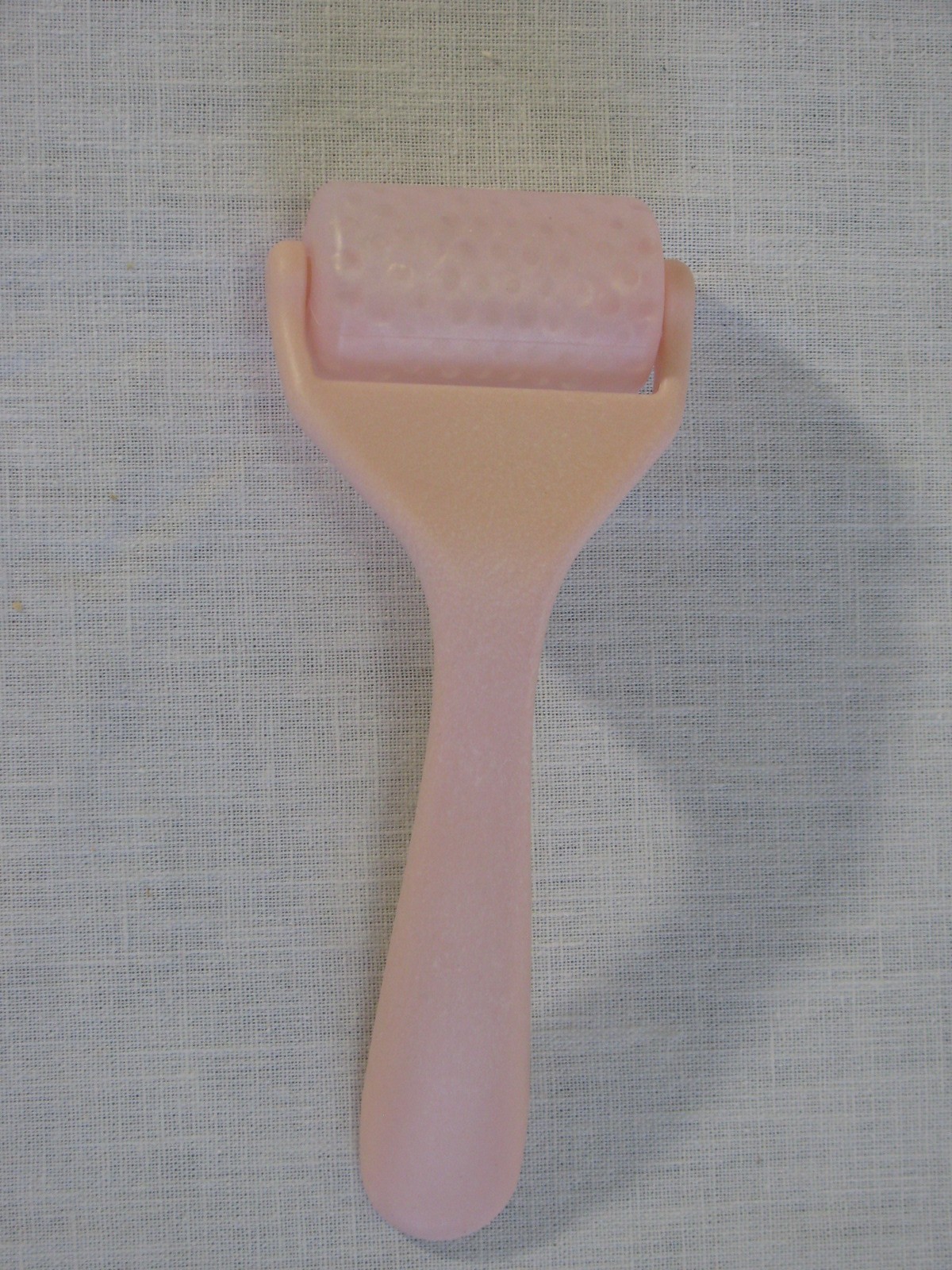 NIB B Pure Ice Roller, Helps Reduce Facial Redness and Puffiness