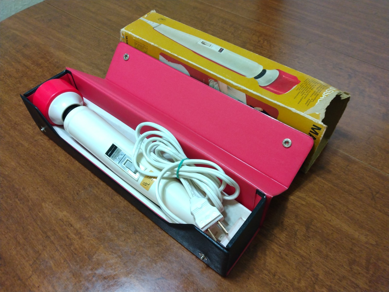 Kmart 20w 2 Speed Japan Handheld Wand Massager SDA1000