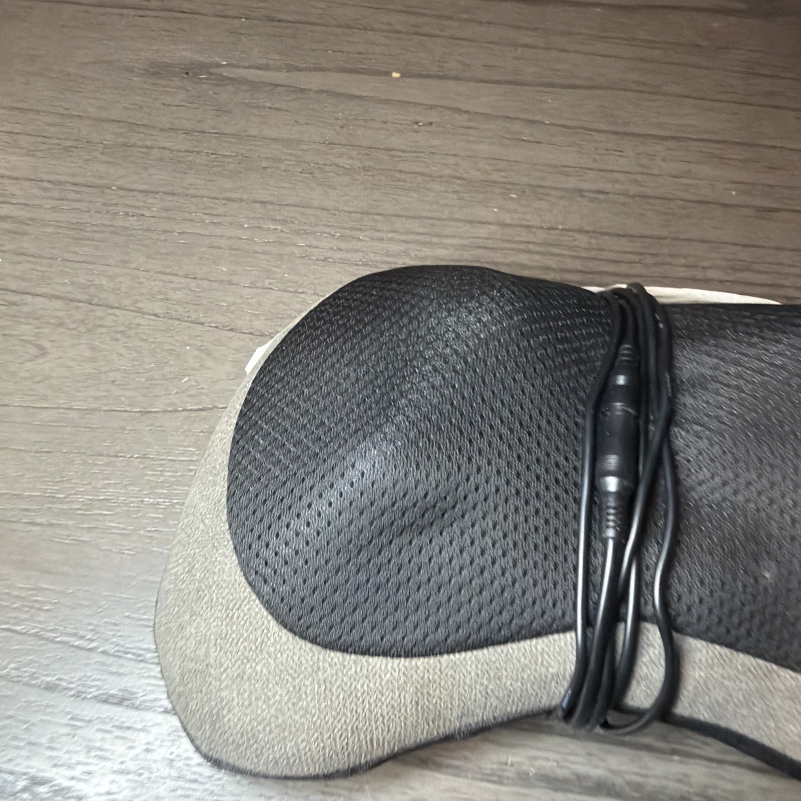 Papillon 3D Shiatsu Massager Pillow with Heat, deep tissue kneading AC/DC JH-016