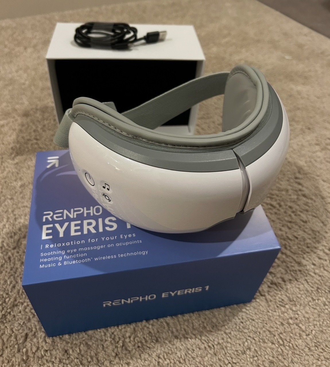 RENPHO Eyeris 1 Electric Eye Massager RF-EM001. Includes manual, charging cord