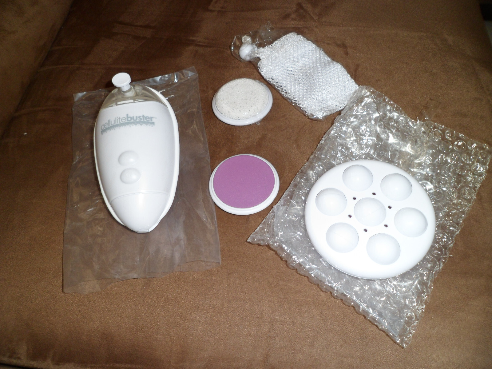 Spa Sciences Cellulite Reduction Cellulite Buster Handheld Massager NEW no box