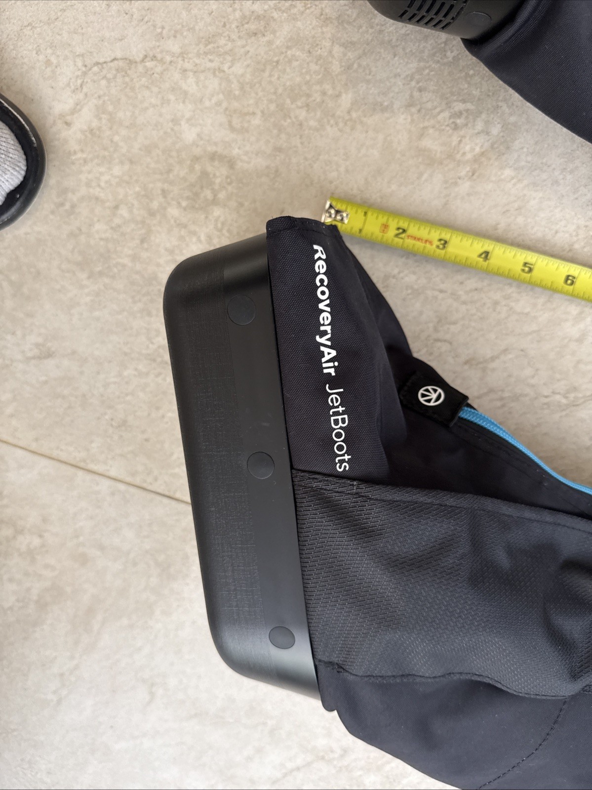 Therabody RecoveryAir JetBoots Model# 2AU6T-JET Sz Large PRISTINE Needs Charger