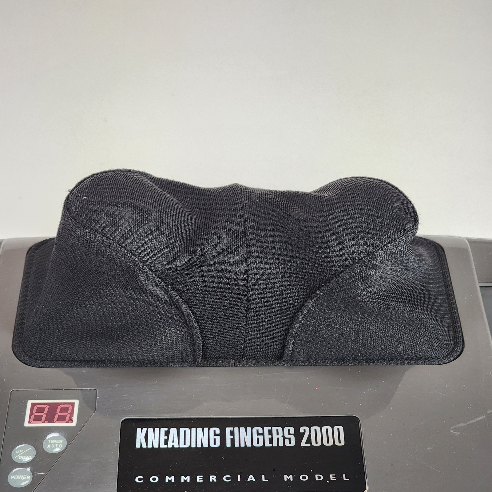 Kneading Fingers 2000 Commercial CS-708 Portable Massager – TESTED WORKING