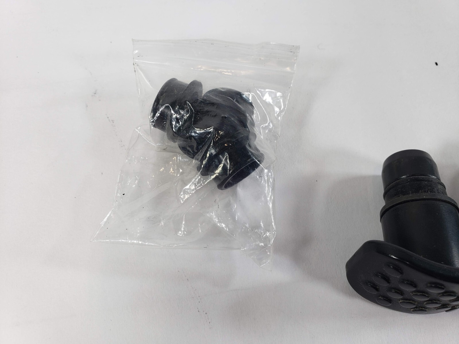 FOR PARTS OR REPAIR – TOLOCO Massage Gun – Powers On But Rattles While Massaging