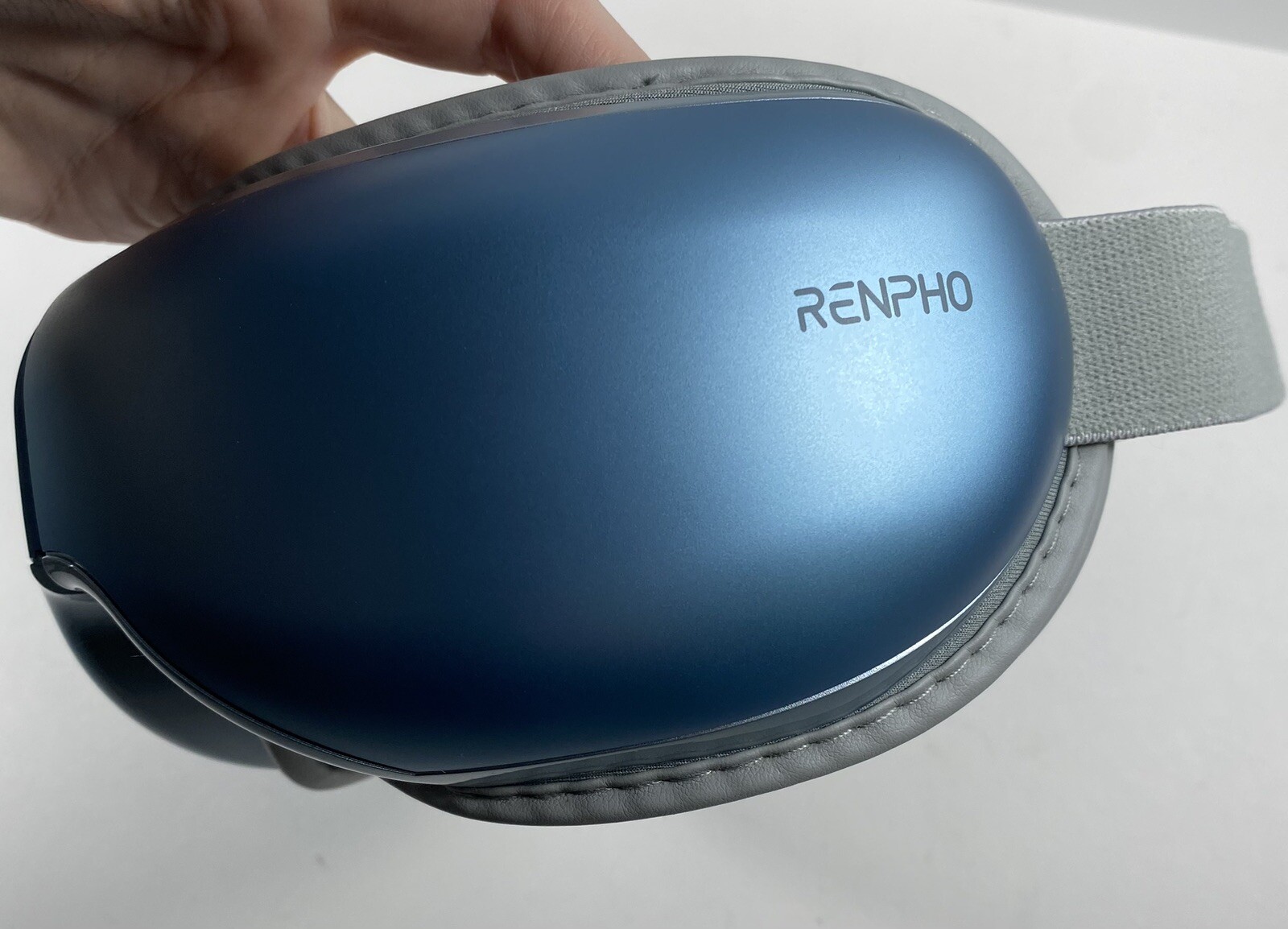 RENPHO Eyeris 1 Eye Massager w/ Heat Music & Bluetooth Includes Remote Tested