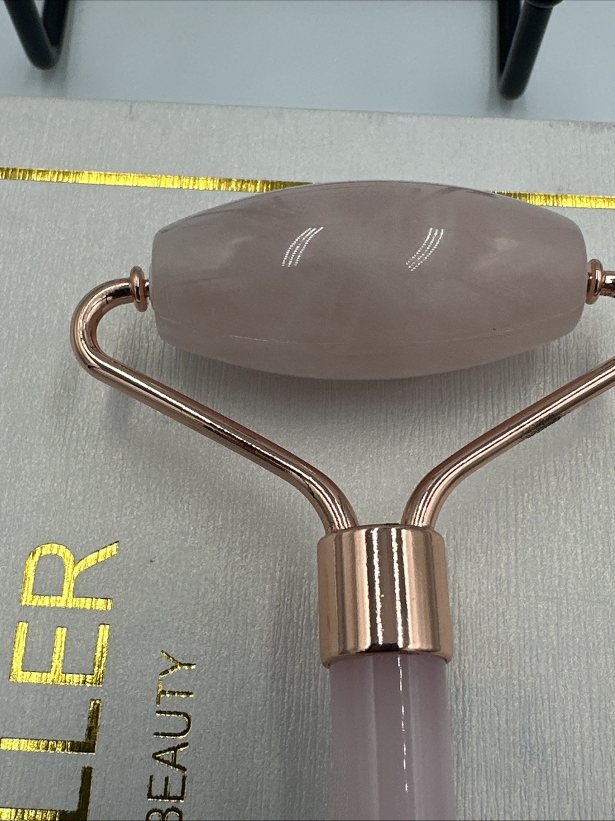 Rose Quartz Jade Roller & Gua Sha Set Facial Massage Tool – Reduce Puffiness
