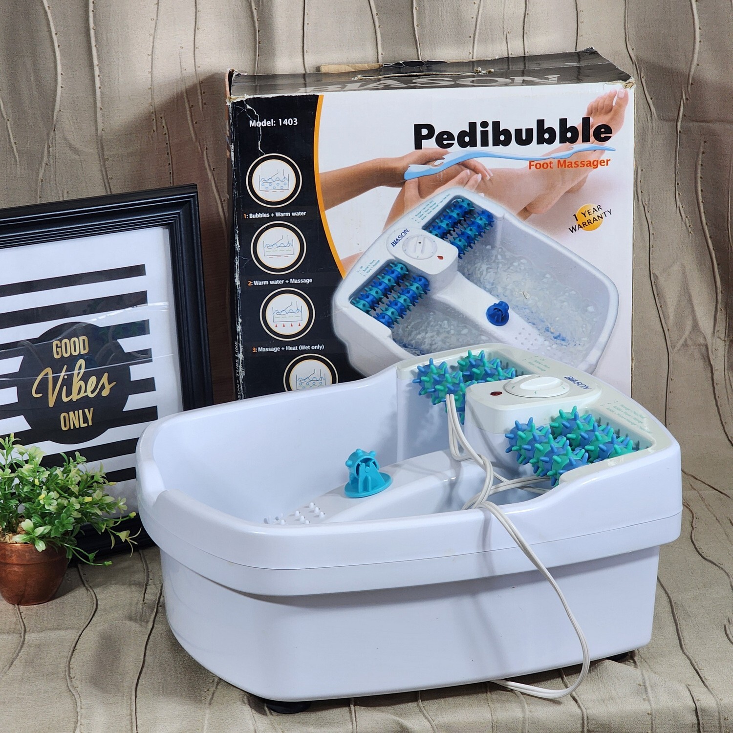 Blason Pedibubble Foot Massager Pedicure Machine Spa 5 Functions New