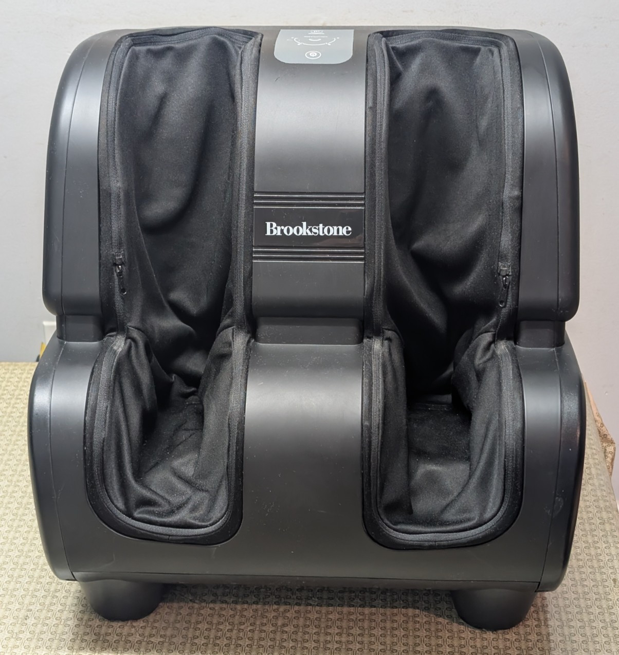 Brookstone Foot and Calf Massager Model B-FMS-1200J- 4 Programs 3 Intensity Lvls