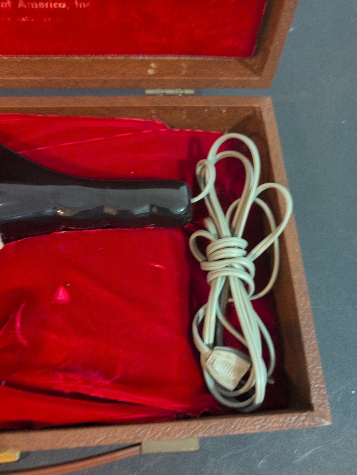 Vintage Woman Massage Master Vibrator Set With Case Model VII Masterade America