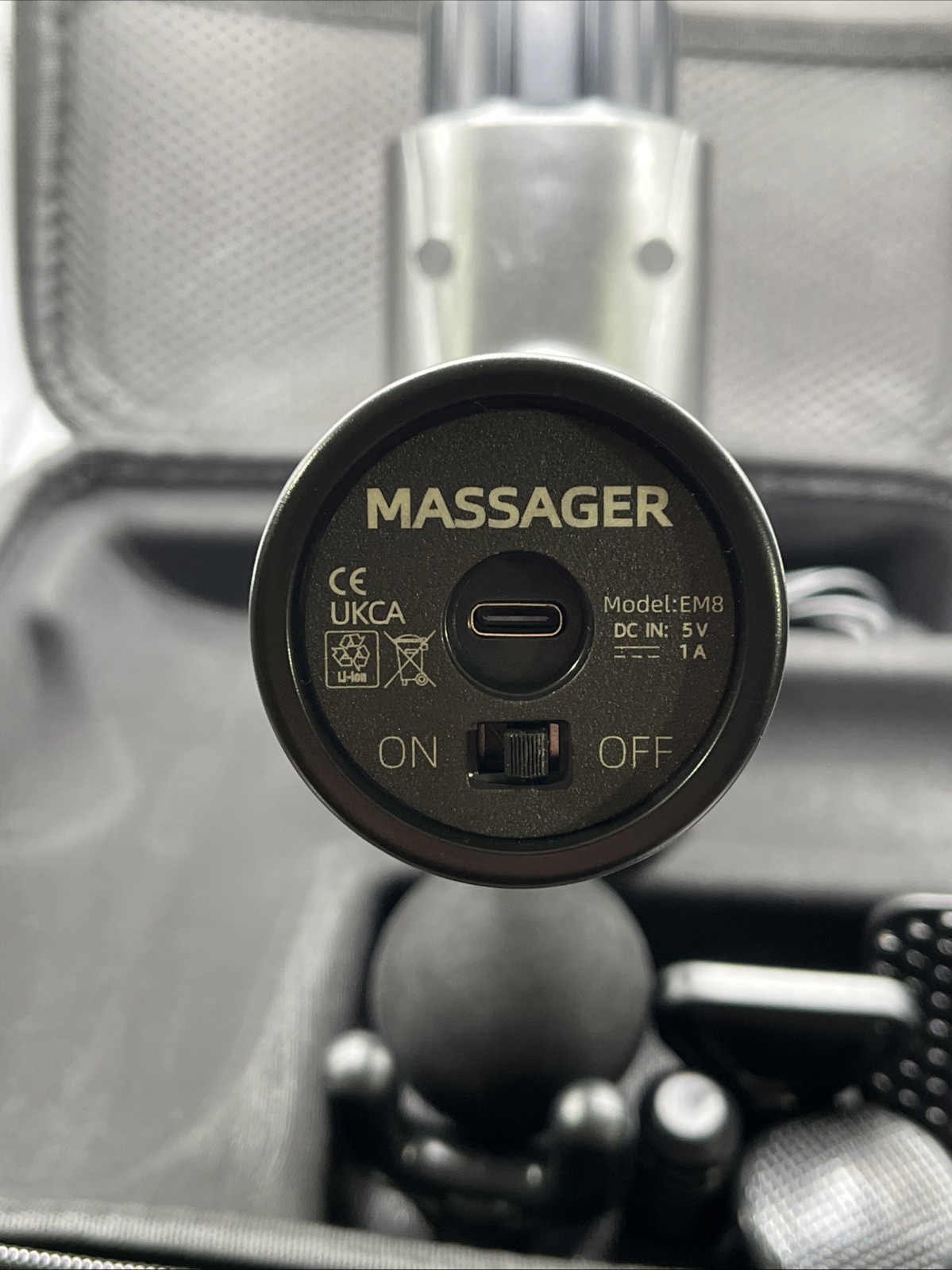 Aerlang EM8 Massage Gun Deep Tissue Percussion Massager + Extras for Pain Relief