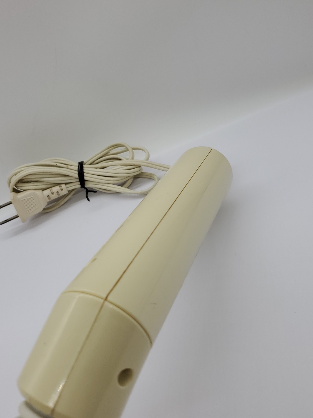 Conair Body Benefits Handheld Adjustable Massager Vibrator Model WM04H