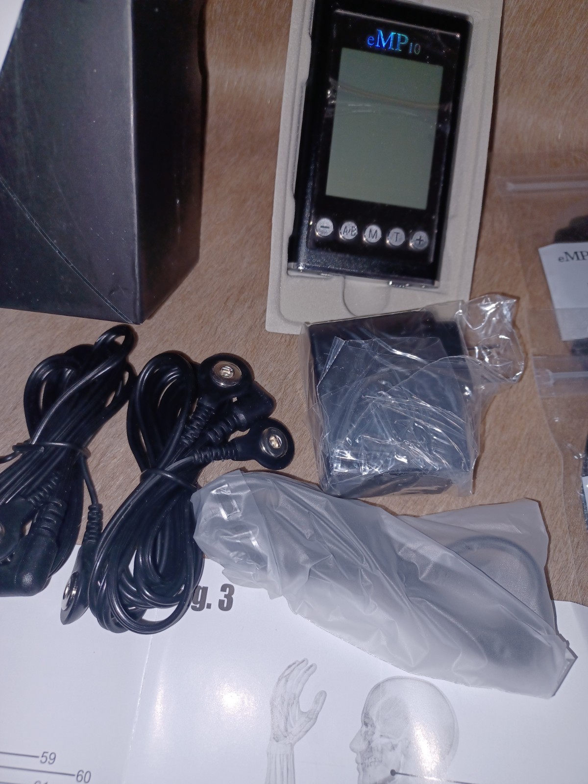eMP10 TENS/EMS Portable Unit Black Brand New Open Box ++ 13 Extra New Electrodes