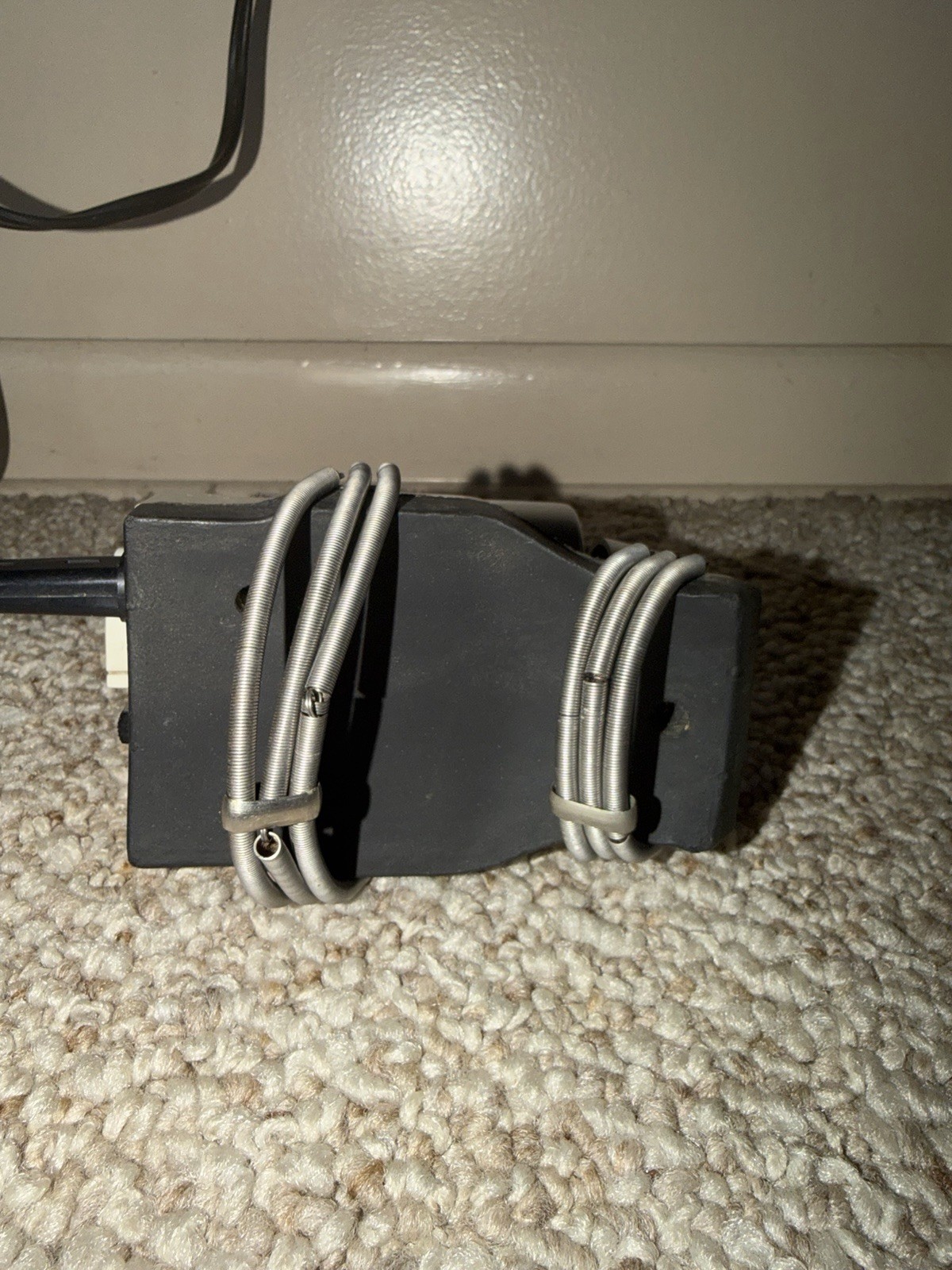 Oster Scientific Massager Corded Vibration Body Massager White/Silver
