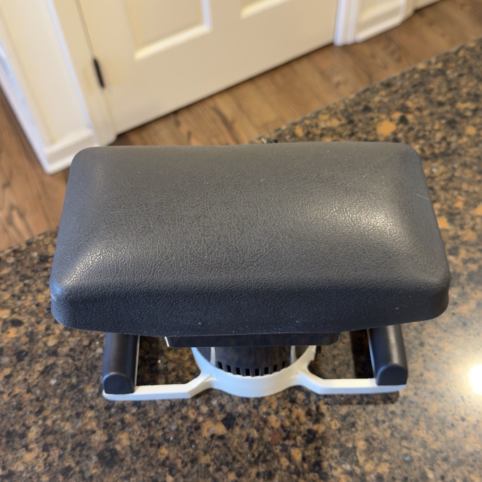 Vtg Maxi Rub MR-2 Professional Body Massager 2-Speed Deep Tissue Therapy