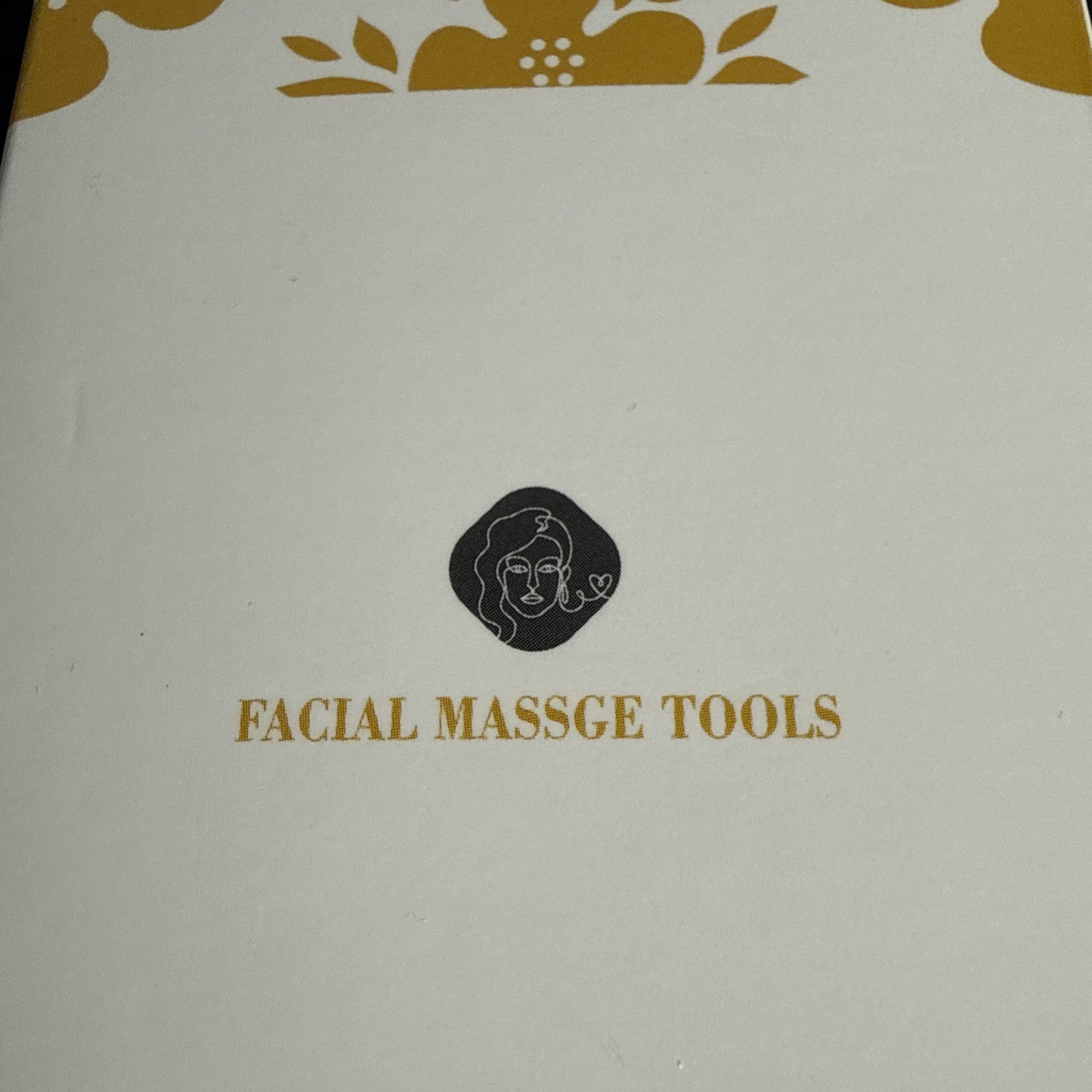Jade Roller Gua Sha Set for Skin Care Puffiness Relief White Gold In Gift Box