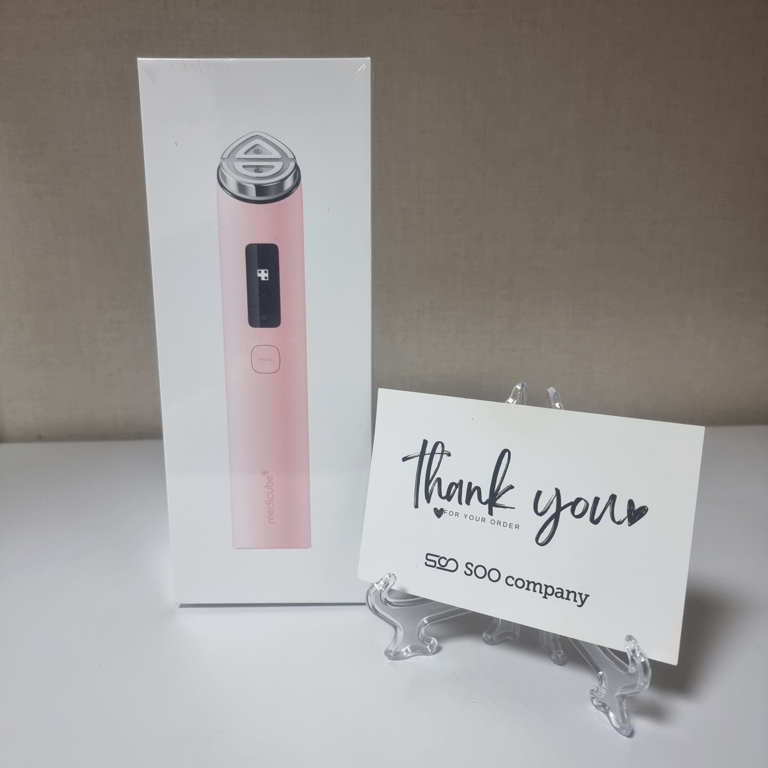 Medicube AGE-R Booster Pro X2 Pink Edition Home Skin Care Device / Express