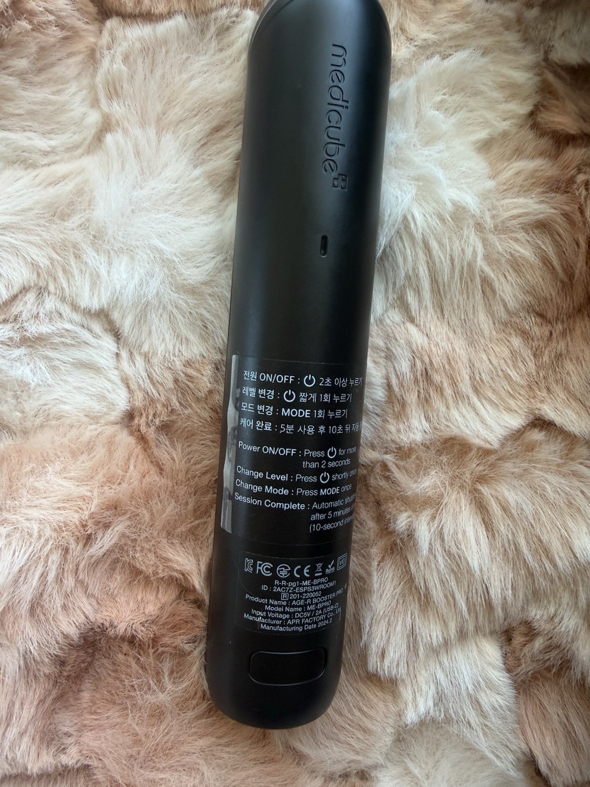 Medicube AGE-R Booster Pro Black Skin Care Device ME-BPRO Tested Works