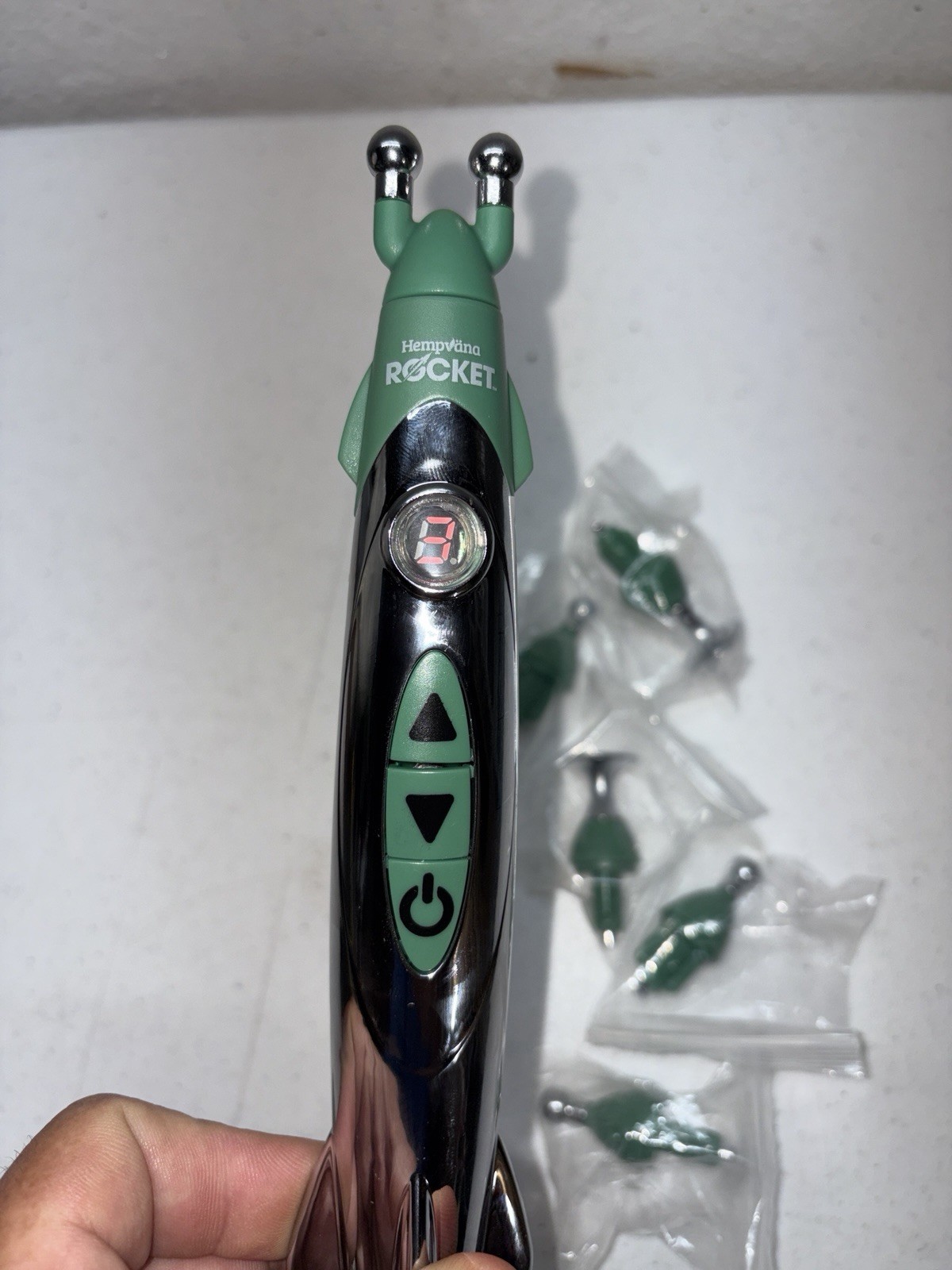 Hempvana Rocket TENS Therapy Pain Relief Pen – Silver/Green, Pad Free. New.