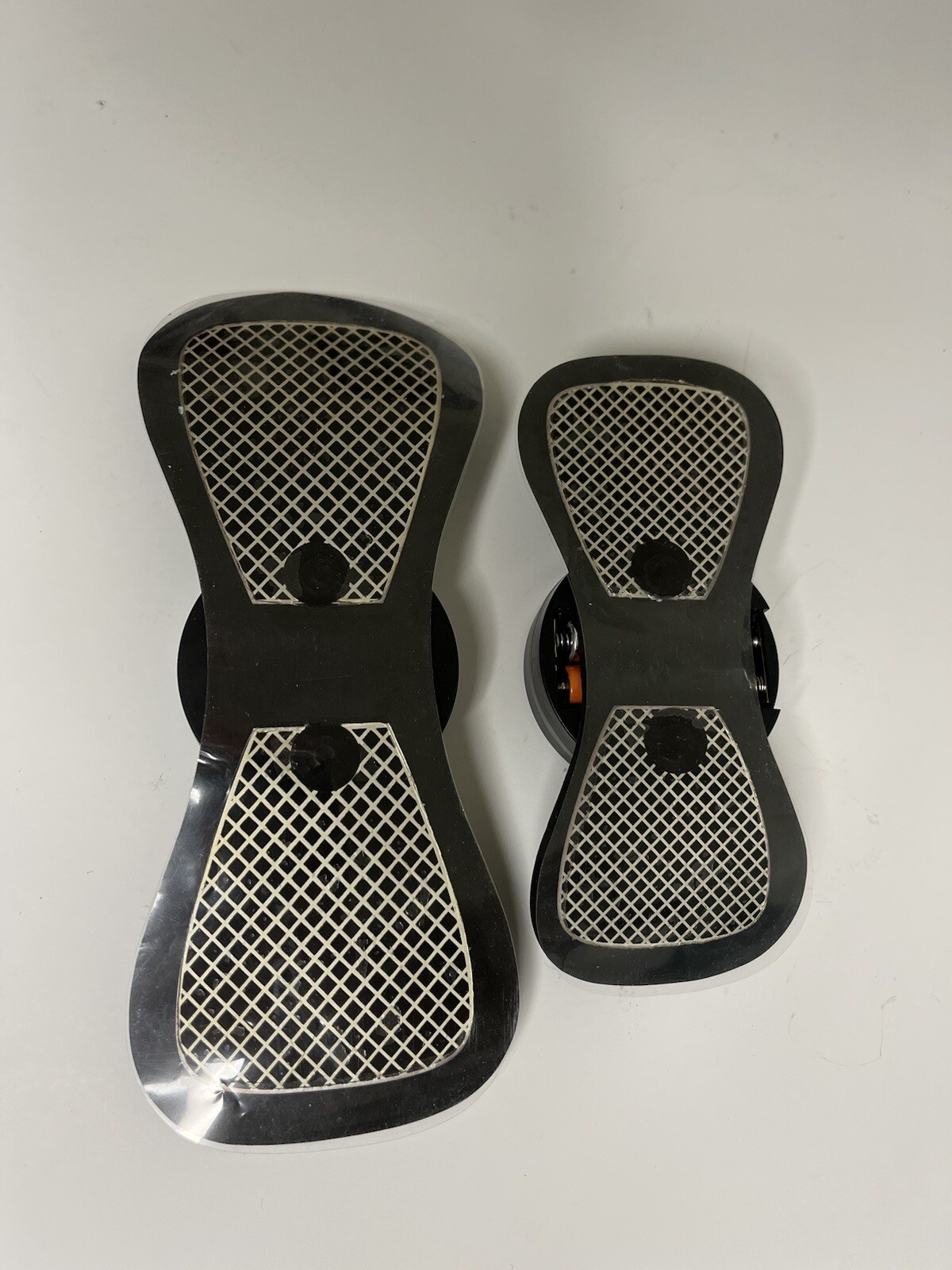 FlexWorks Electro Pulse Simulated Massage Therapy for Pain Wireless Massager X2