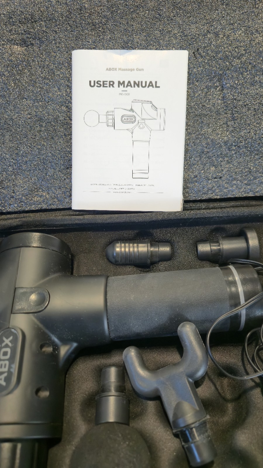 ABOX Massage Gun MG-009 W/Attachments And Case