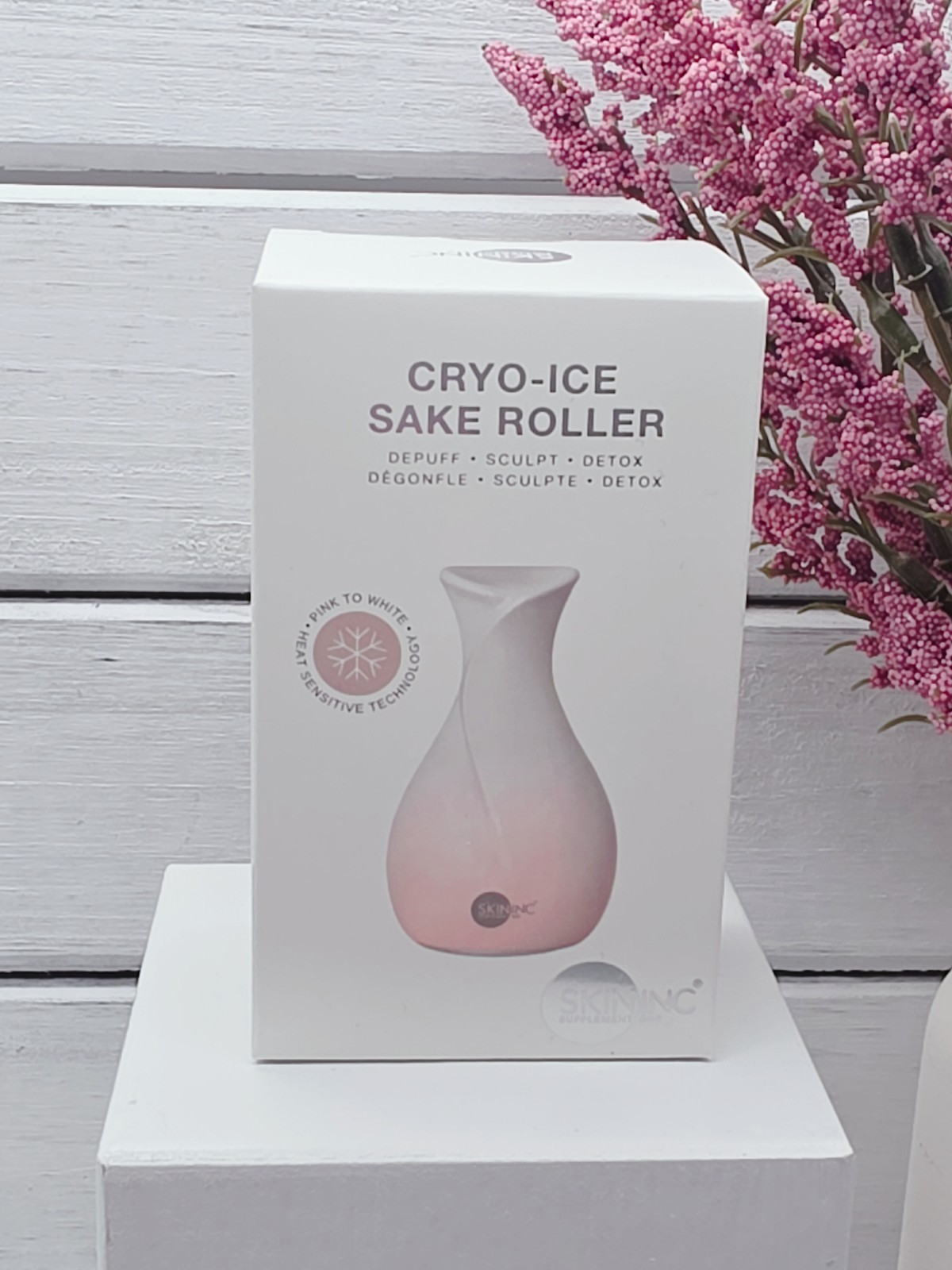 Skin Inc Cryo Ice Sake Roller – Depuff Sculpt Detox – Pink To White New Sealed