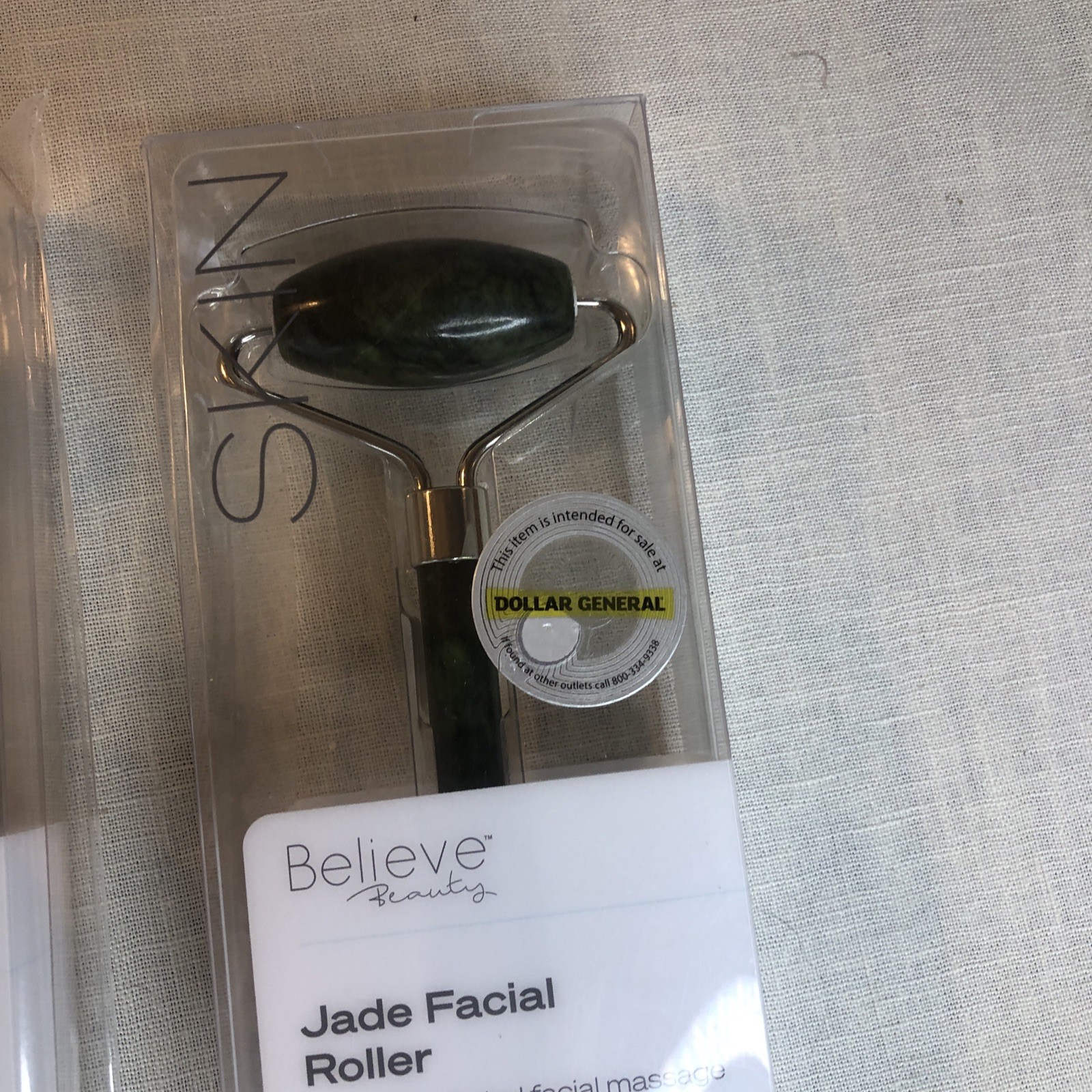 2 Believe Beauty Jade Facial Roller-double ended facial massage-New In Package