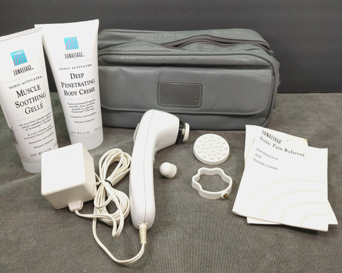 Conair Sonassage Pain Reliever Therapeutic Massager w/4 Attachments & More VTG