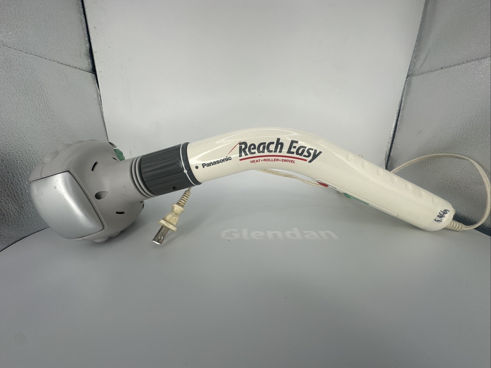 Panasonic Reach Easy EV298 Two Speed Heat Vibrator Massager Roller Swivel Head