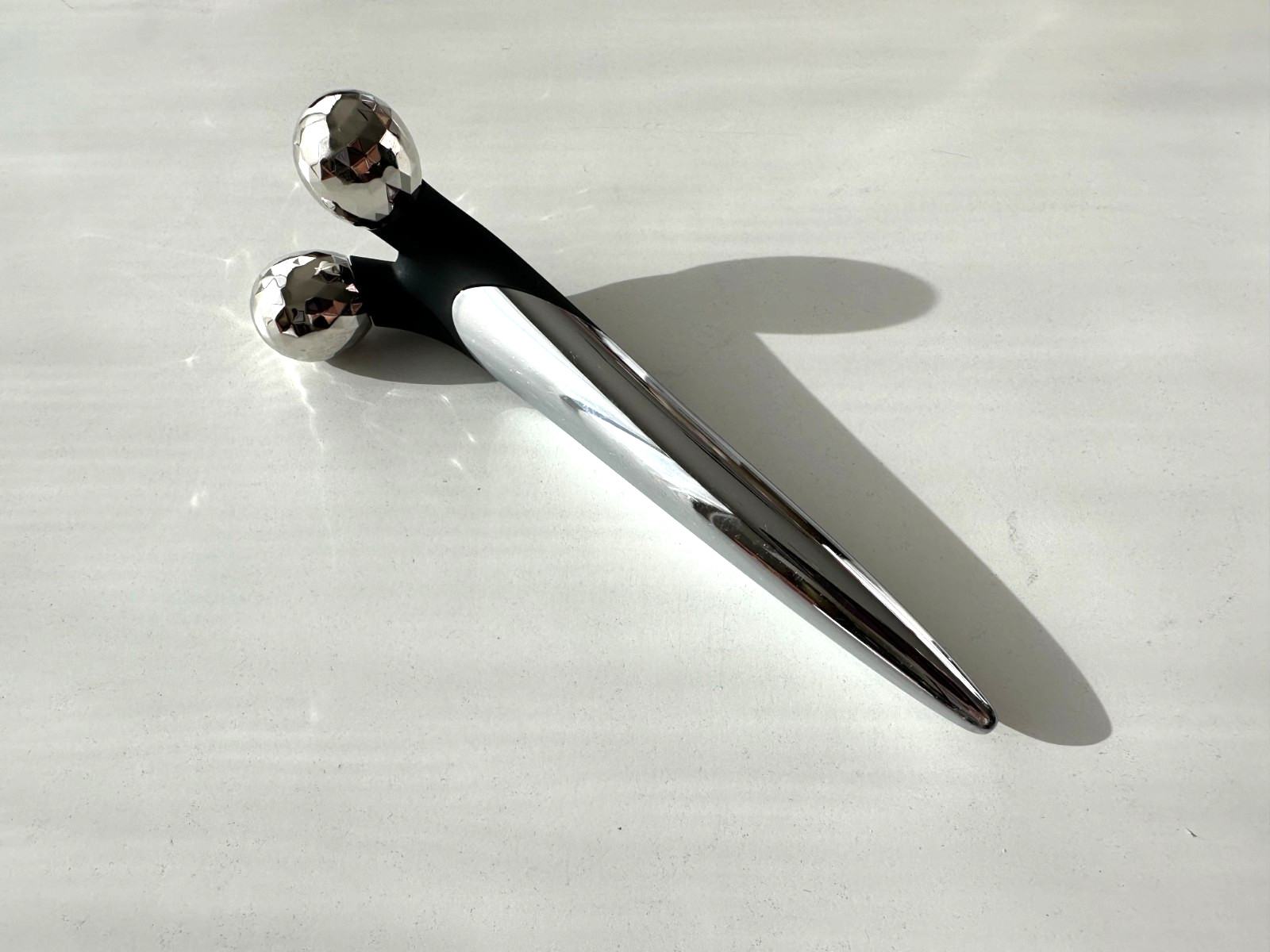 ReFa ACTIVE DIGIT Face Massager Platinum Beauty Roller Anti-Aging Made in Japan