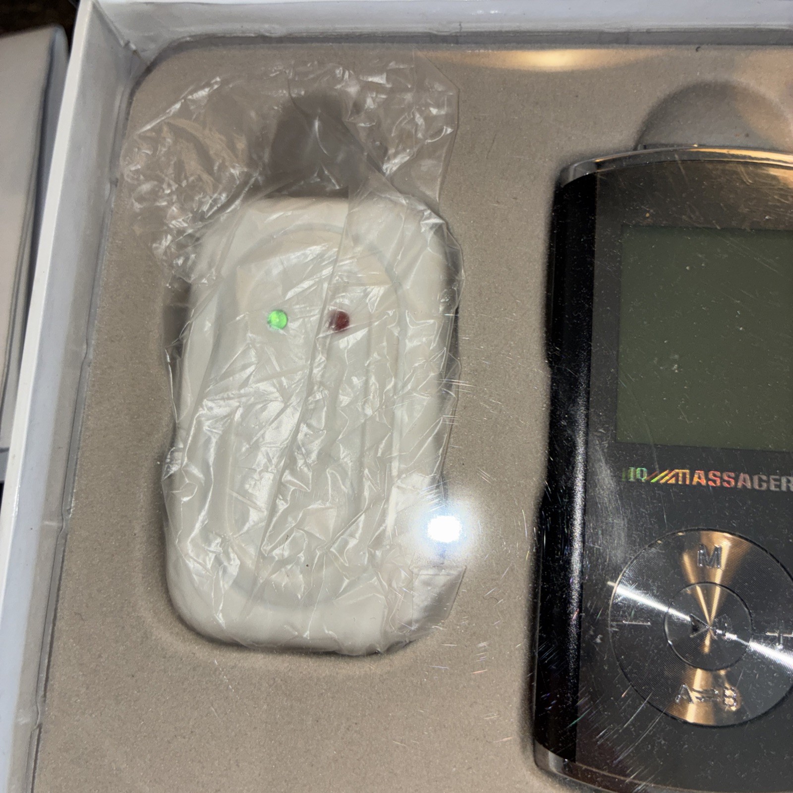 IQ Massager Professional II TENS Unit Muscle Stimulator One Wire Missing