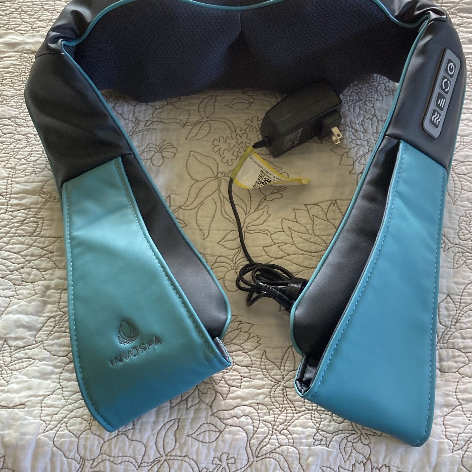 InvoSpa Electric Heated Neck & Shoulder Massager for Back, Blue/Black