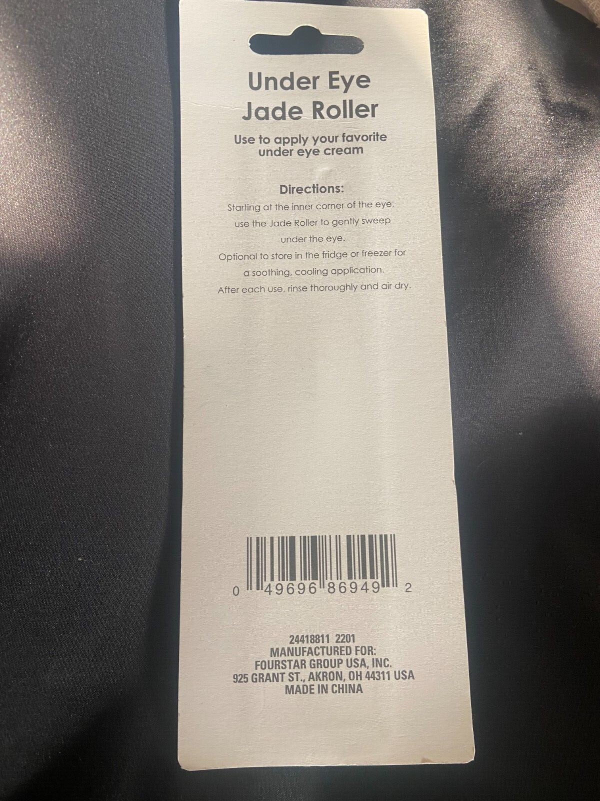UNDER EYE JADE ROLLER B-PURE HELPS REDUCE UNDEREYE PUFFINESS 