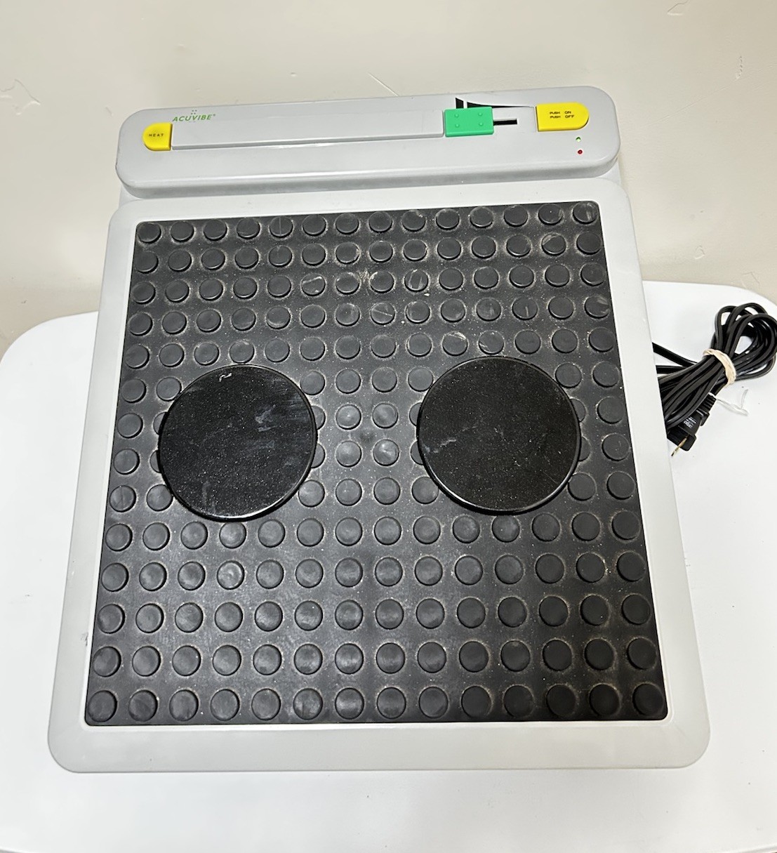 AcuVibe Computer Vibrating Foot Massager Model 5005 Multi-Speed Function