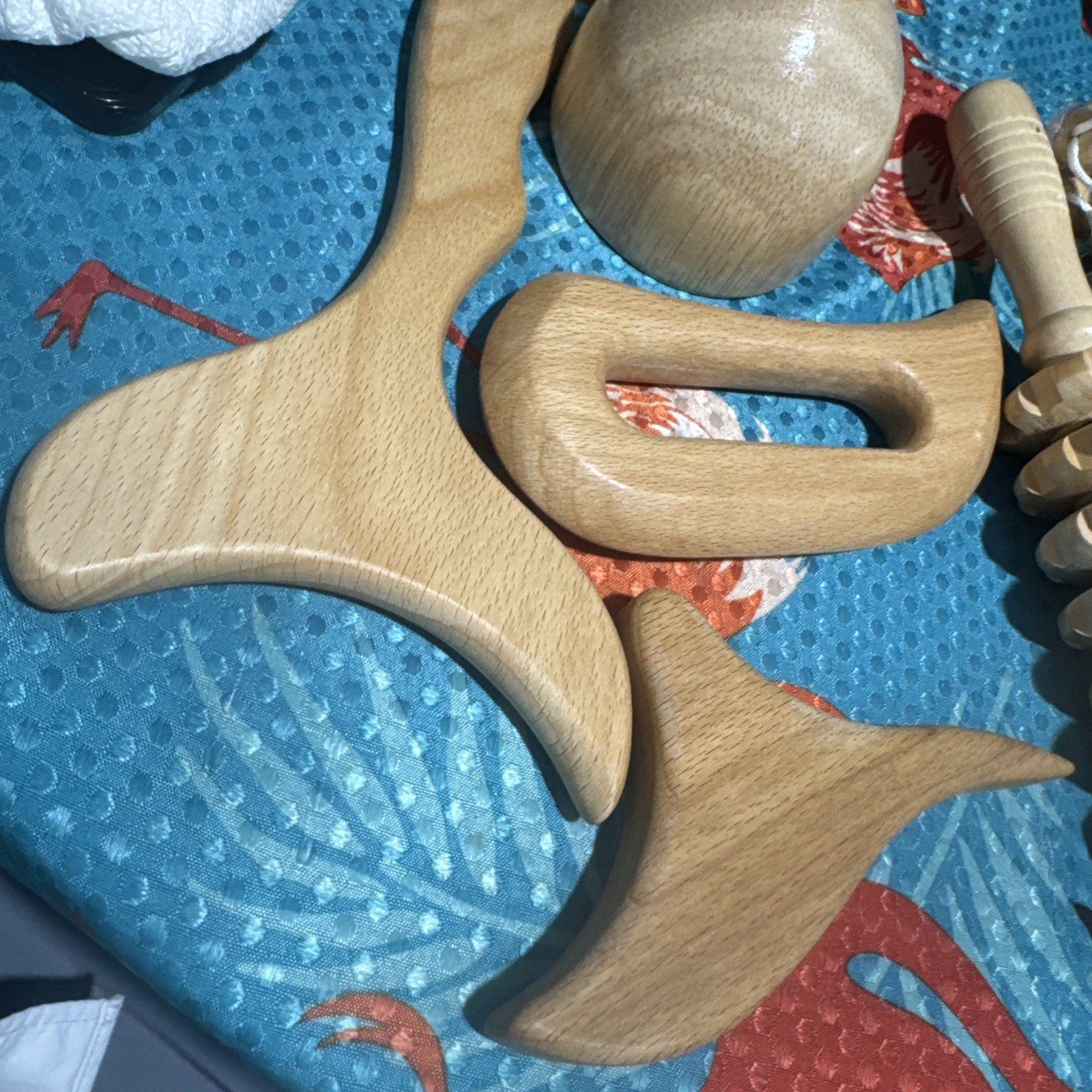 6-in-1 Wooden Gua Sha Massage Tool Set for Relieving Muscle Fatigue and Soreness