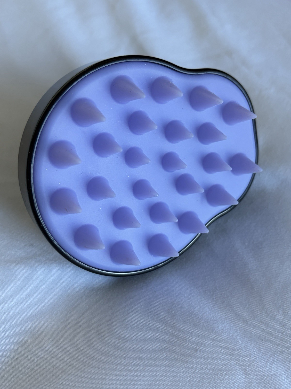 HEETA Handheld Scalp Massage Shampoo Brush, Silicone, Black/Purple, Manual