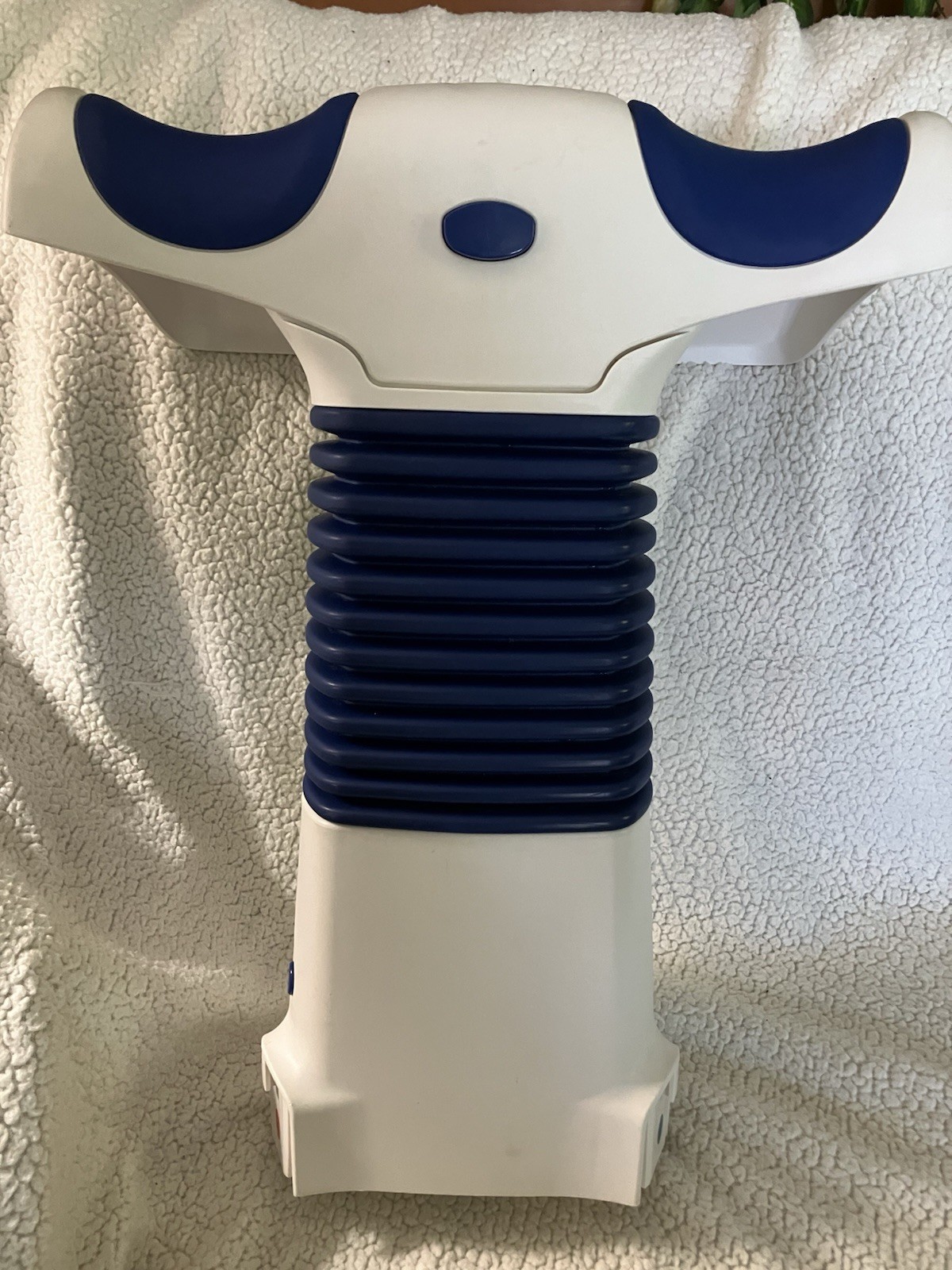 Back 2 Life Continuous Motion Massager BL2002 With Power Cord – No Legs Works