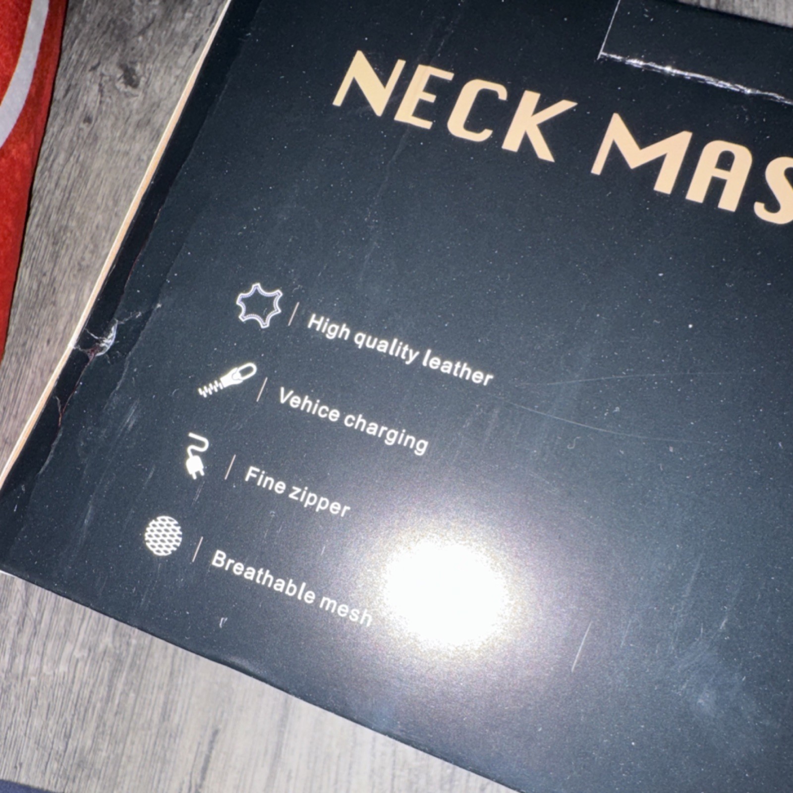 Neck Massager Black Leather Breathable Mesh Vehicle Charging Fine Zipper