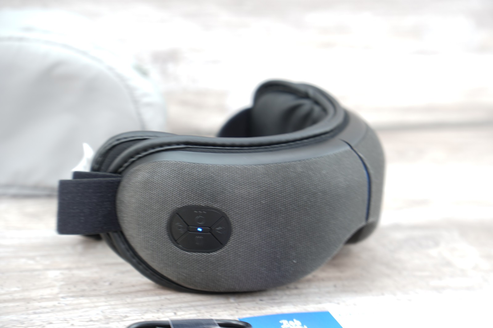 Bob & Brad EyeOasis 3 Eye Massager w/Heat, Compression, Bluetooth