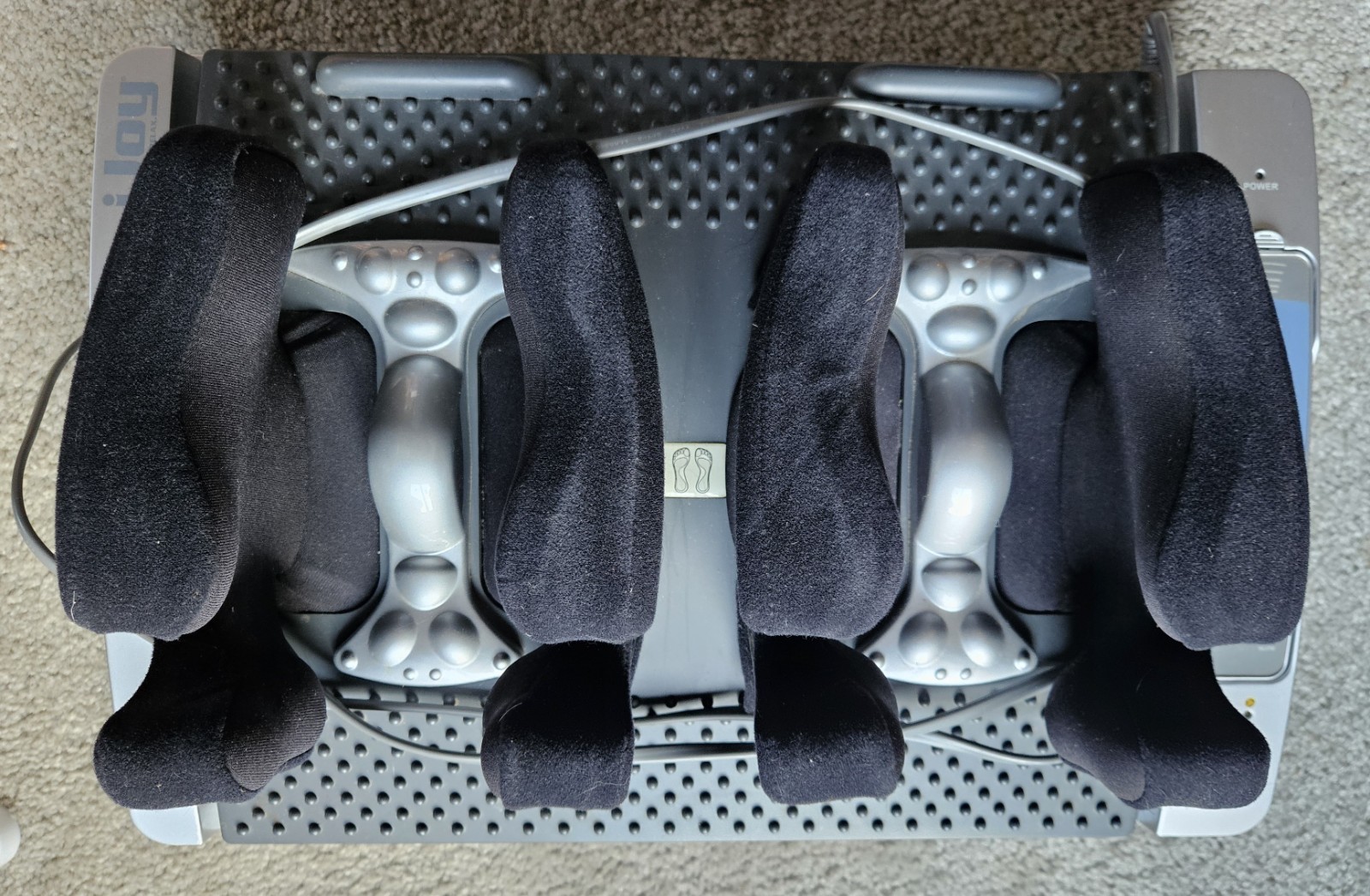 IJoy Foot Soother Elite Massager with wireless remote control Working massage