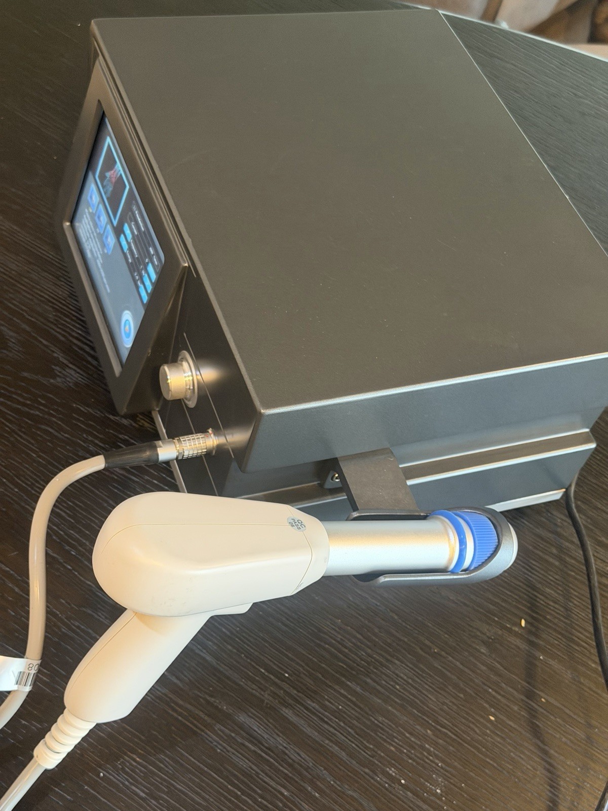 Shockwave Therapy Machine SW9-C Extracorporeal Pain Relief System w/ Handpiece
